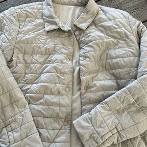 Lululemon quilted jacket Size 10.